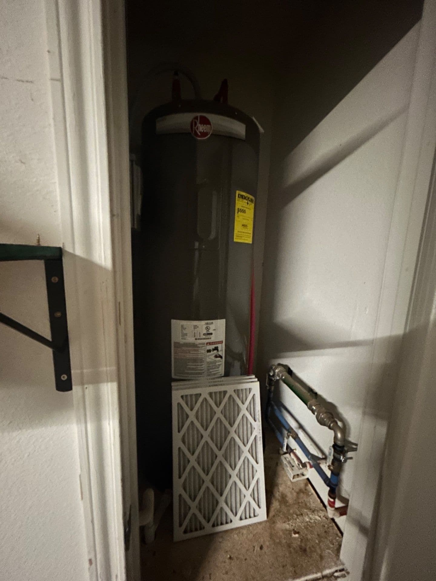 50-Gallon Rheem Electric Water Heater Replacement Done Right image