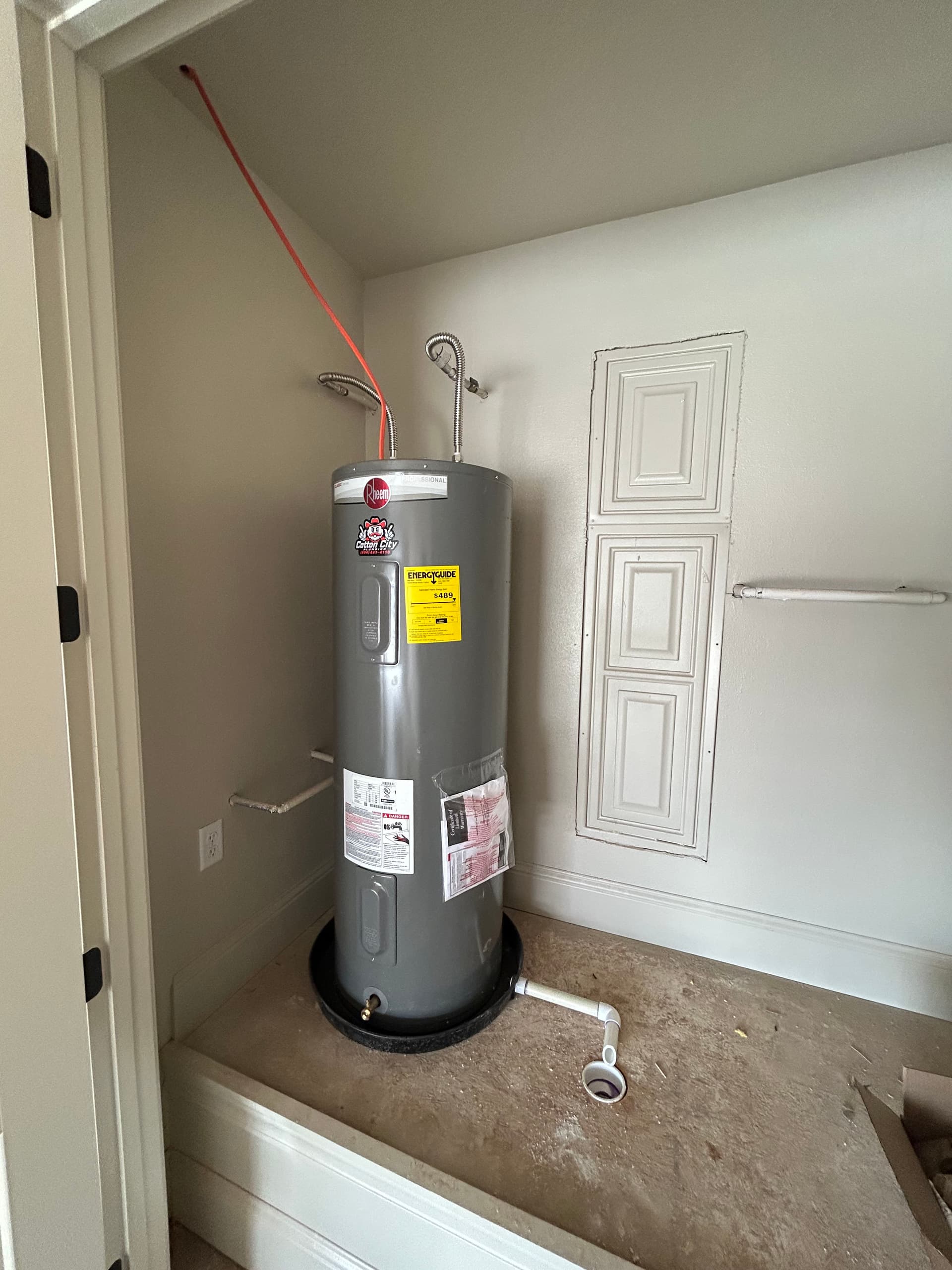 50-Gallon Electric Water Heater Installation in Lubbock image